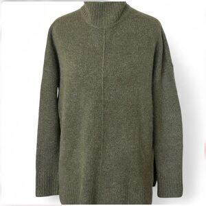 Jessica Simpson Olive Green Knit Pullover